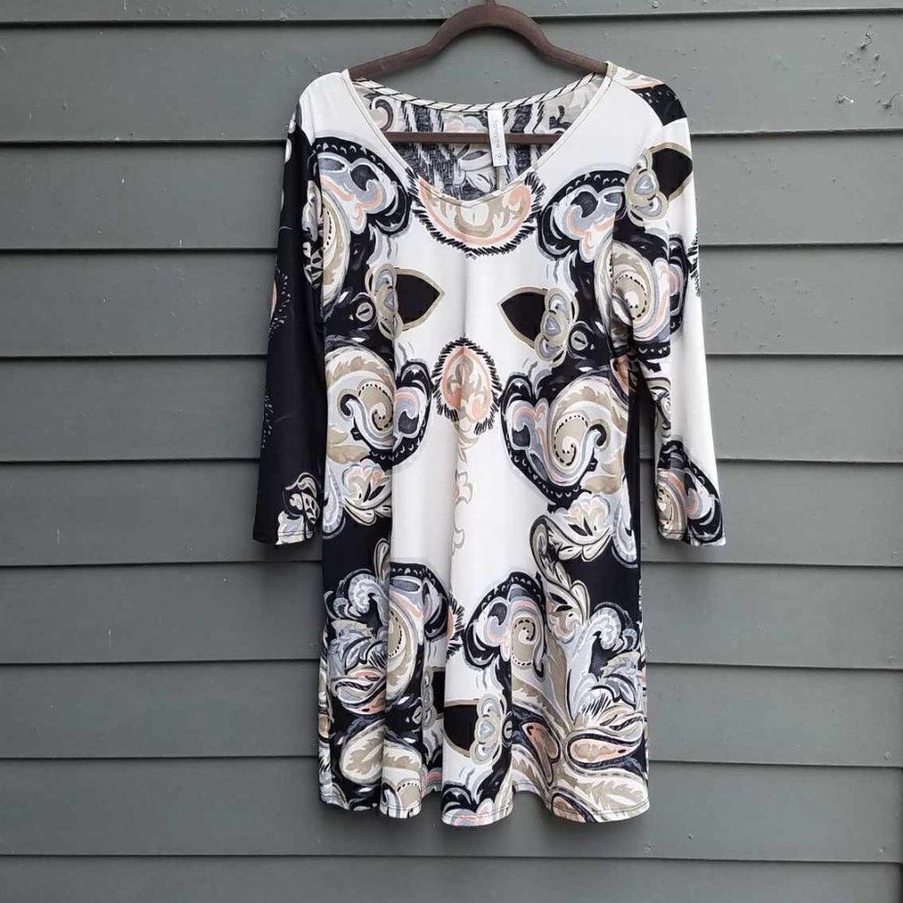 Honeyme Black White Paisley Dress